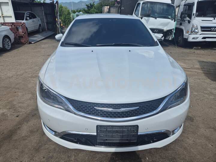 Chrysler 200 2015 — 7