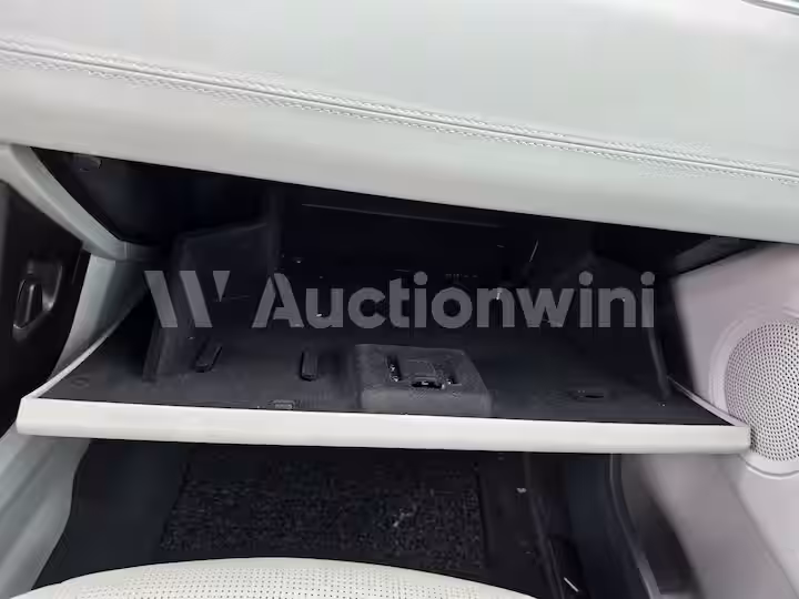 Land Rover Discovery Sport 2016 — 30