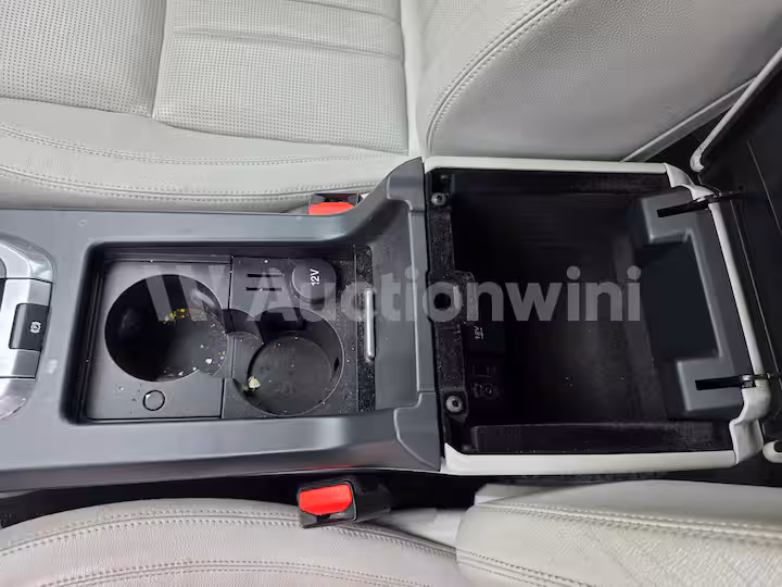 Land Rover Discovery Sport 2016 — 33