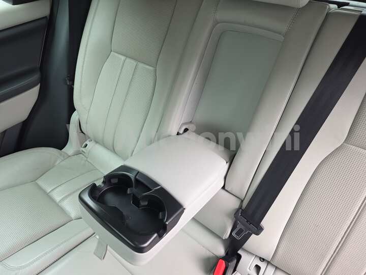 Land Rover Discovery Sport 2016 — 36
