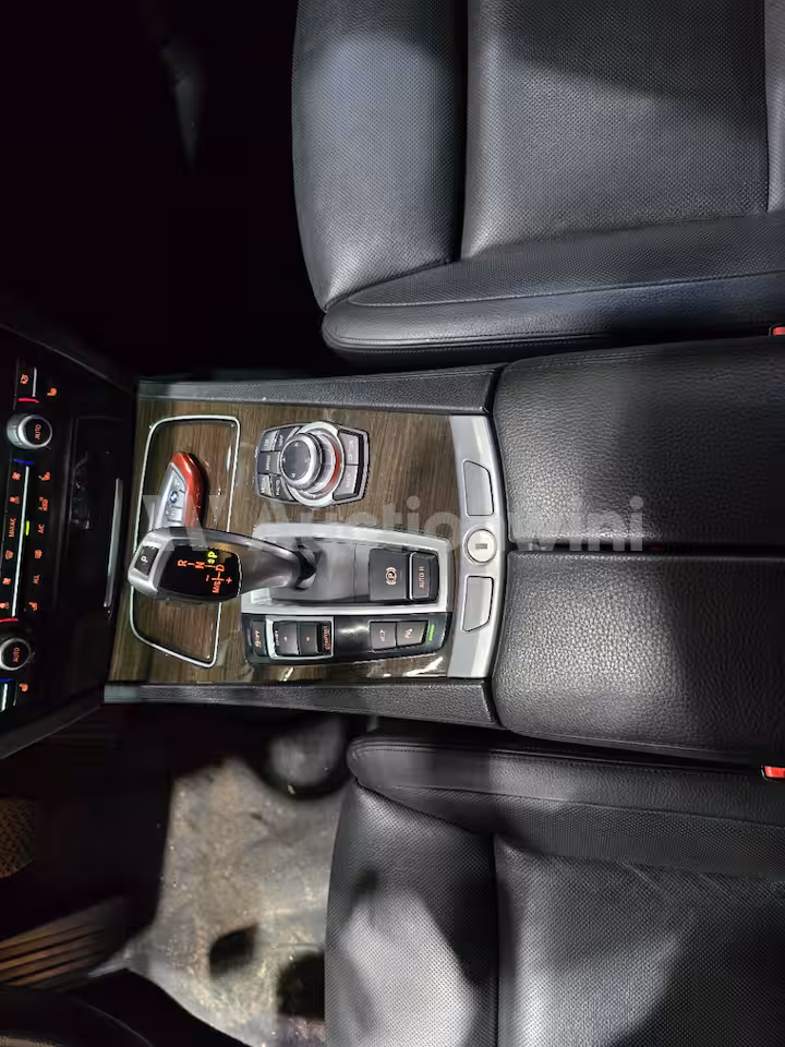 BMW 7 Series 2013 — 42