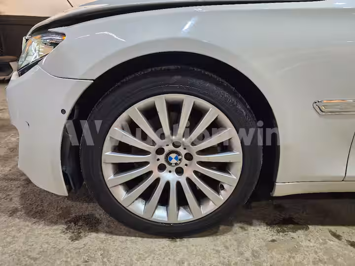 BMW 7 Series 2013 — 47