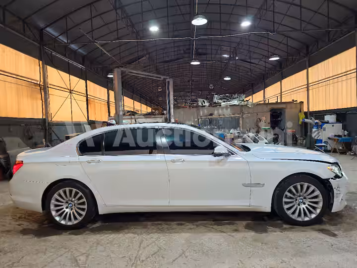 BMW 7 Series 2013 — 6