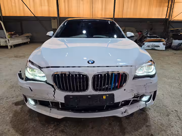 BMW 7 Series 2013 — 58