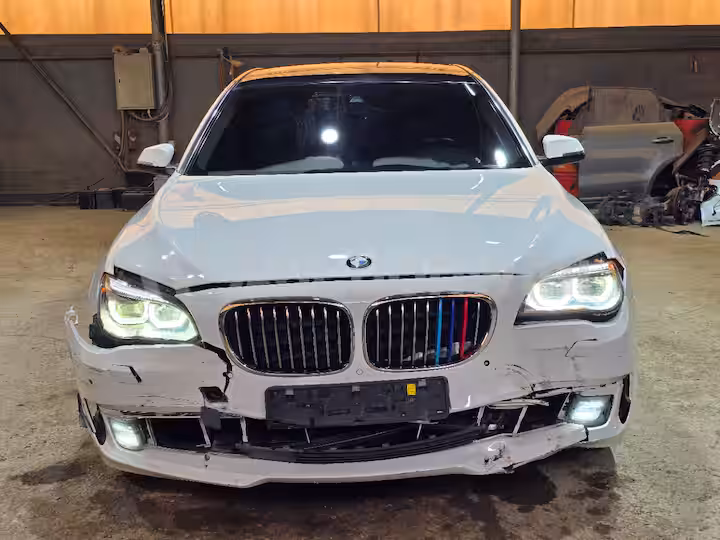 BMW 7 Series 2013 — 9