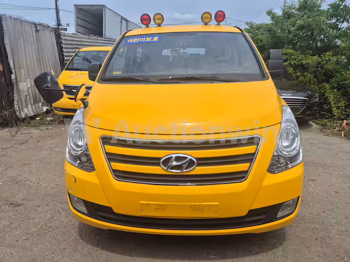 Hyundai Starex 2017 — 3