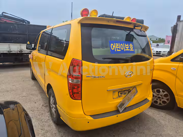 Hyundai Starex 2017 — 4
