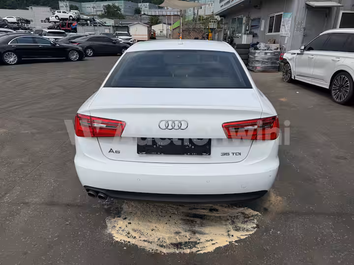 Audi A6 2015 — 5
