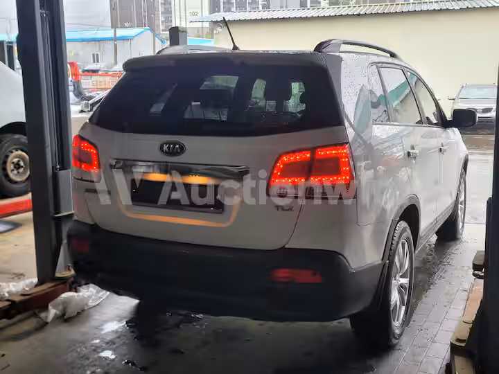 Kia Sorento 2010 — 5