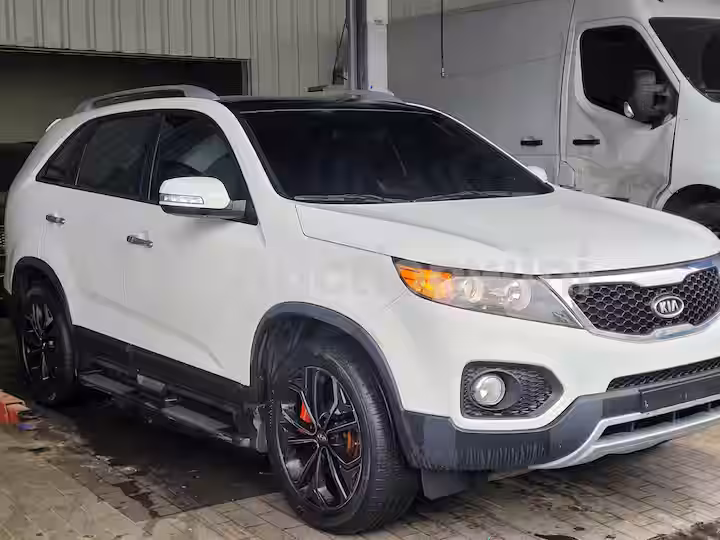 Kia Sorento 2010 — 3