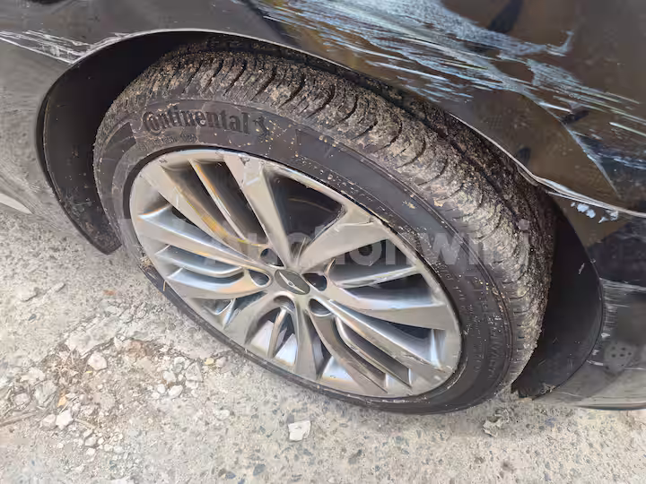 Hyundai Genesis 2015 — 23