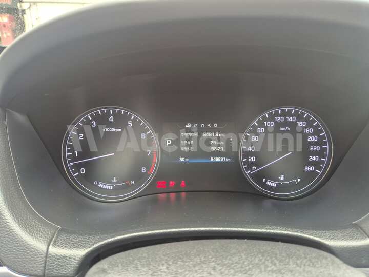 Hyundai Genesis 2015 — 29