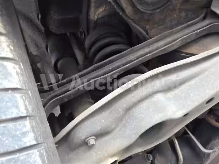 BMW 3 Series 2012 — 24