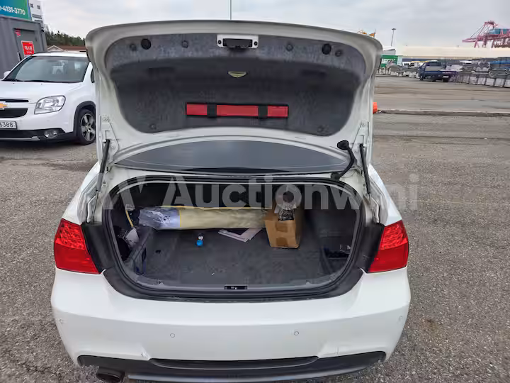 BMW 3 Series 2012 — 49