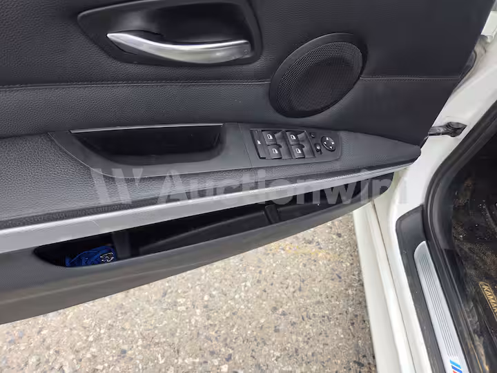 BMW 3 Series 2012 — 54