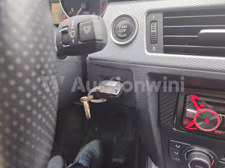 BMW 3 Series 2012 — 59