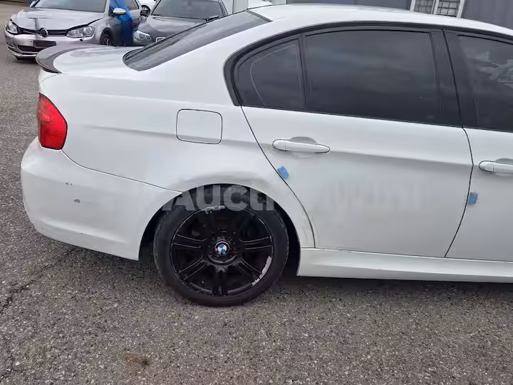 BMW 3 Series 2012 — 9