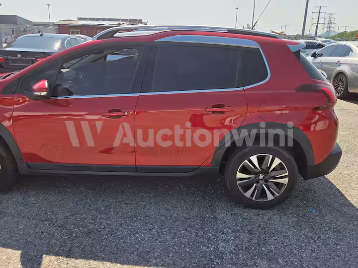 Peugeot 2008 2018 — 4