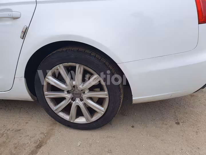 Audi A6 2014 — 13