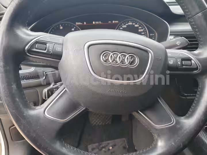 Audi A6 2014 — 36