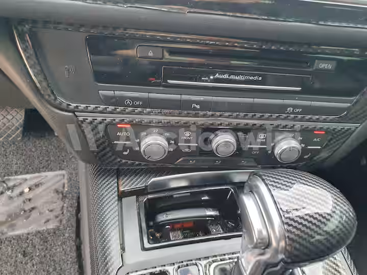 Audi A6 2014 — 38