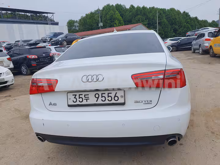 Audi A6 2014 — 6