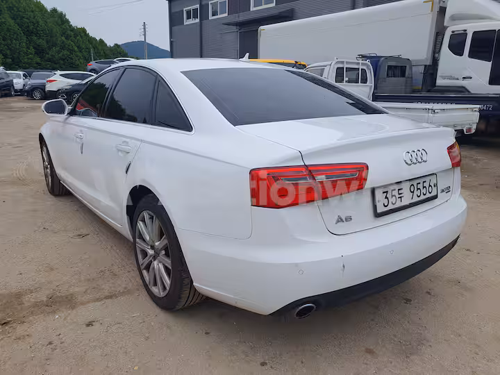 Audi A6 2014 — 7