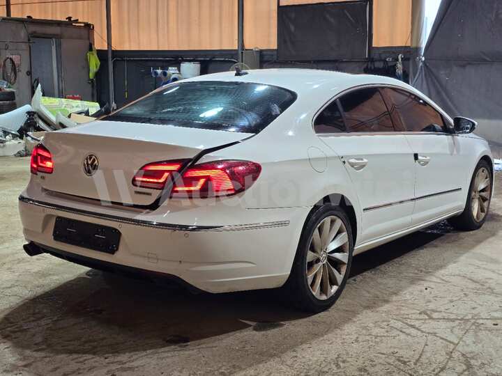 Volkswagen CC 2015 — 9