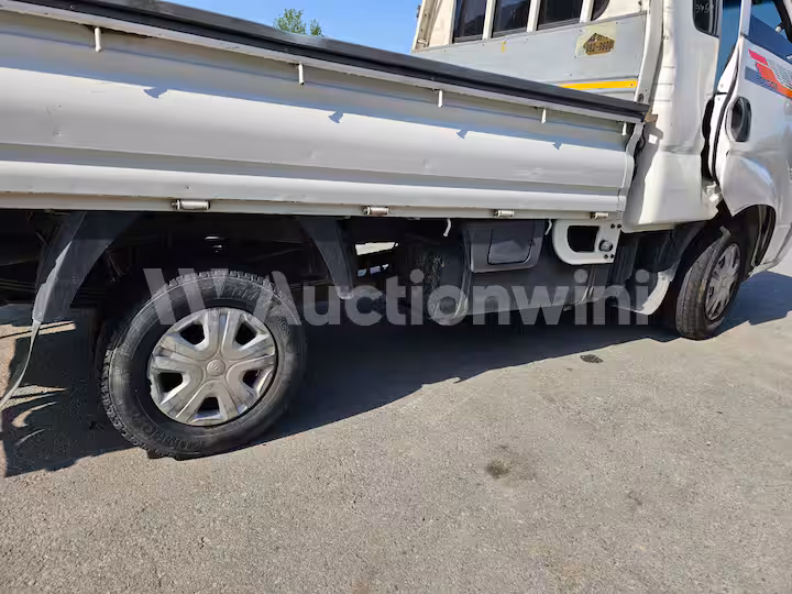 Kia Bongo3 2015 — 13