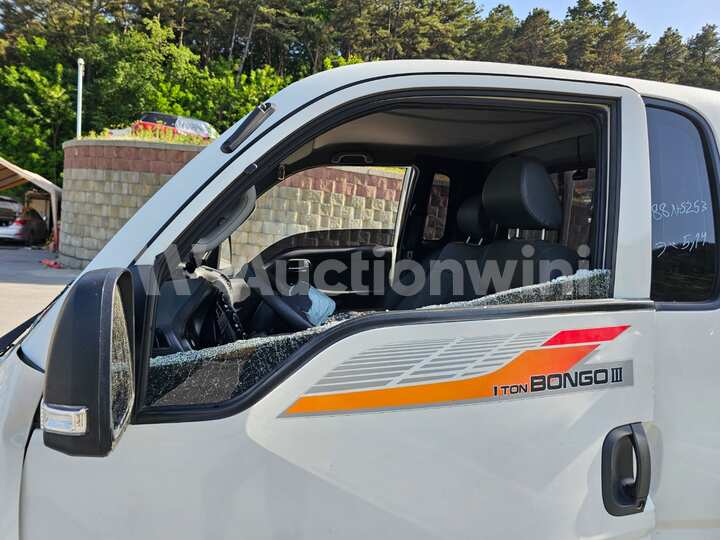 Kia Bongo3 2015 — 27