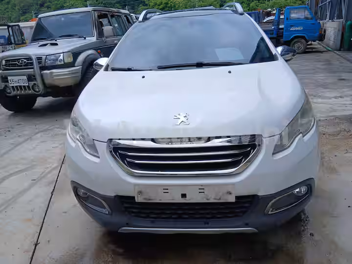Peugeot 2008 2015 — 2