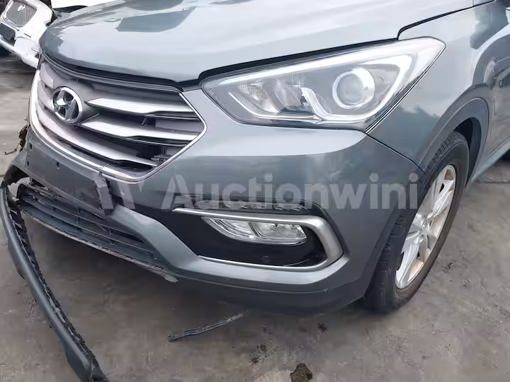 Hyundai SantaFe 2018 — 11