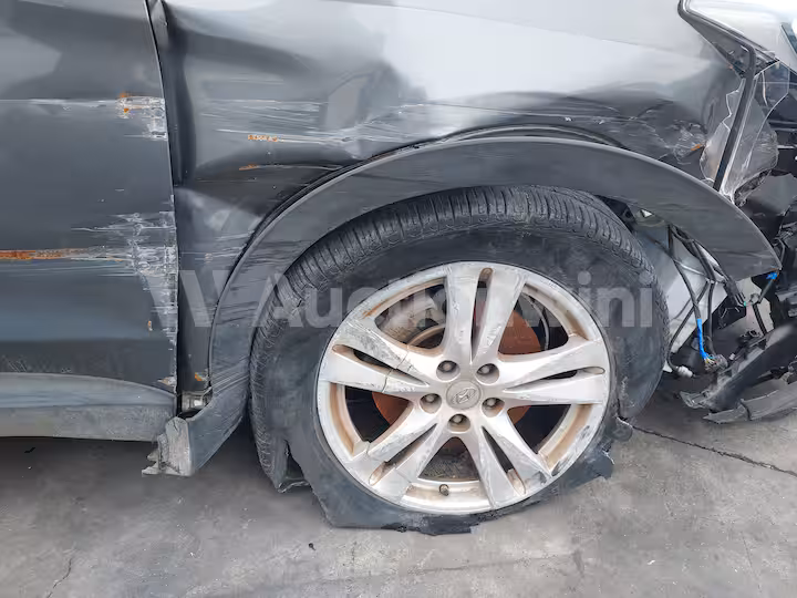 Hyundai SantaFe 2018 — 18