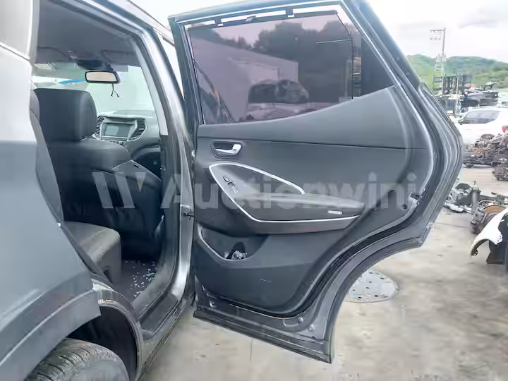 Hyundai SantaFe 2018 — 33