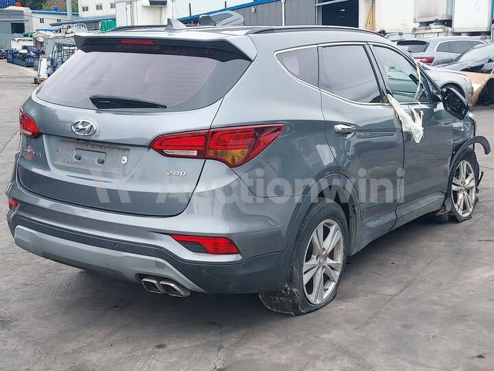 Hyundai SantaFe 2018 — 5