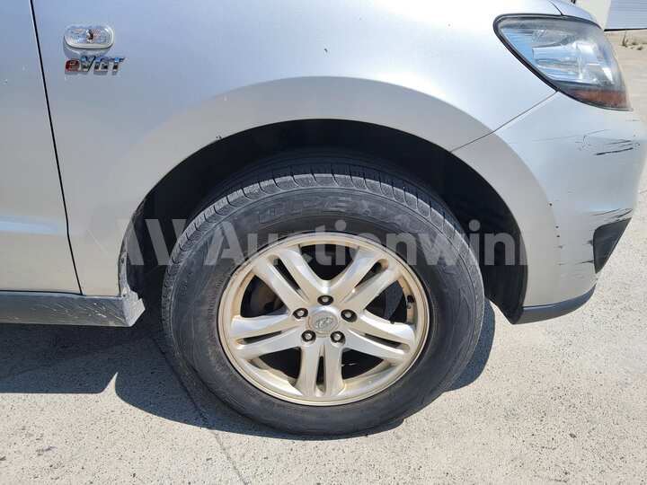 Hyundai SantaFe 2010 — 19