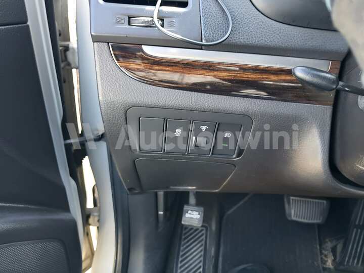 Hyundai SantaFe 2010 — 34