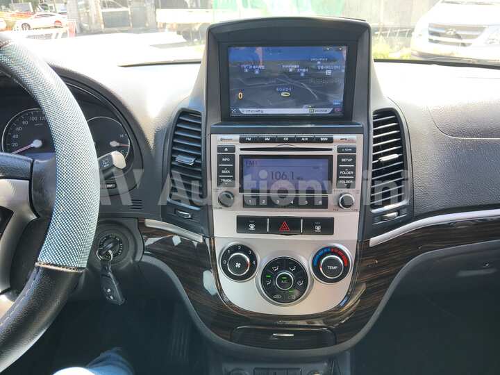 Hyundai SantaFe 2010 — 38