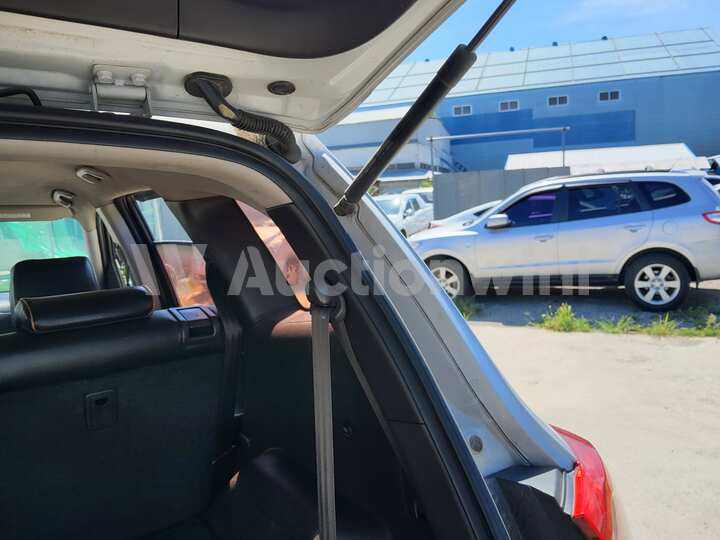 Hyundai SantaFe 2010 — 52