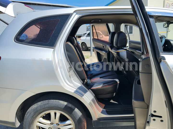 Hyundai SantaFe 2010 — 55