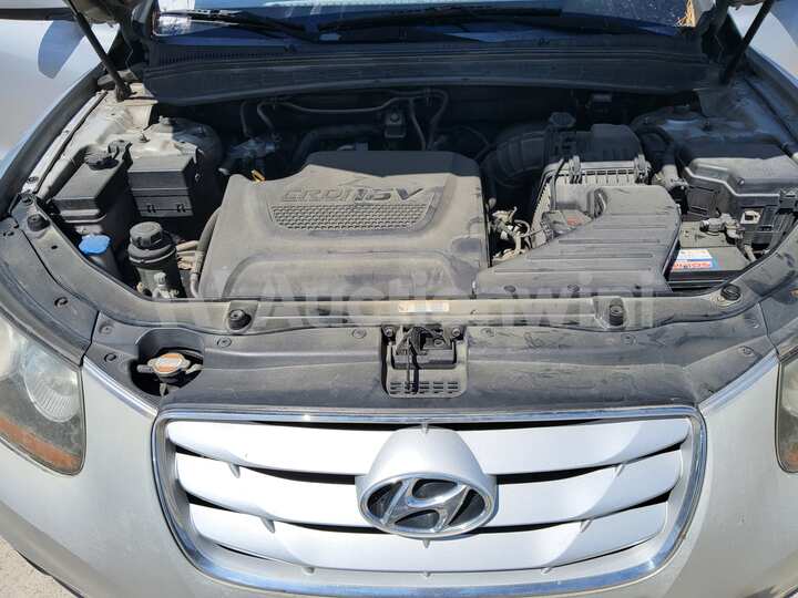 Hyundai SantaFe 2010 — 59