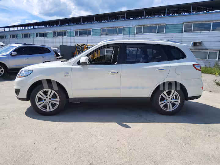 Hyundai SantaFe 2010 — 2