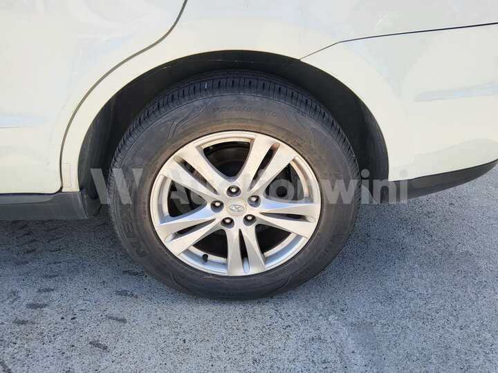 Hyundai SantaFe 2010 — 14