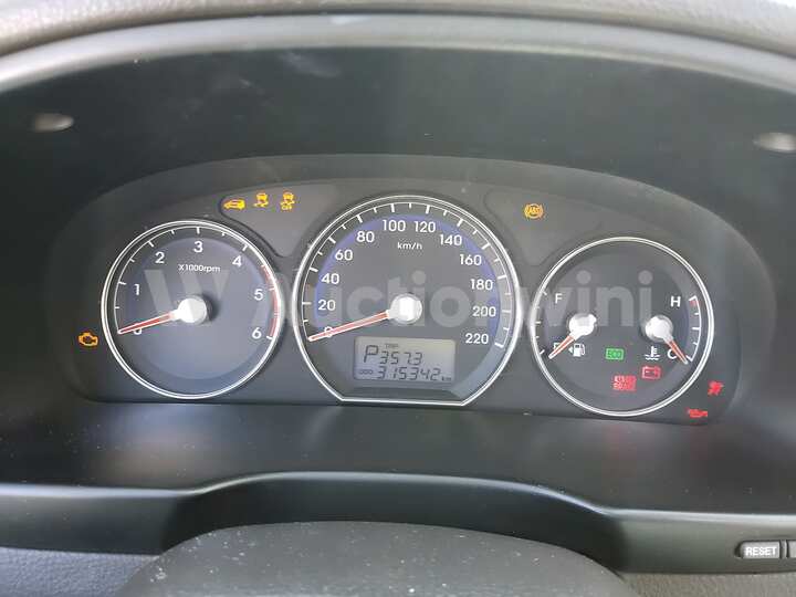 Hyundai SantaFe 2010 — 36
