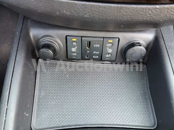 Hyundai SantaFe 2010 — 40
