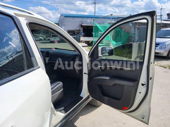 Hyundai SantaFe 2010 — 59