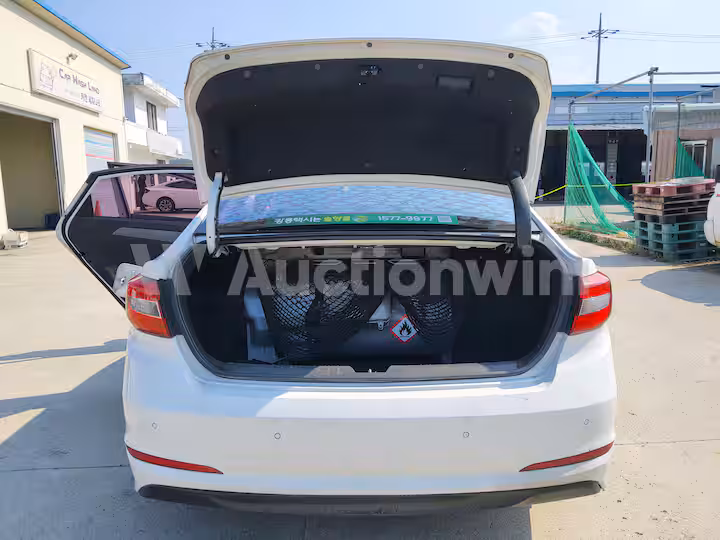 Hyundai Sonata 2018 — 49