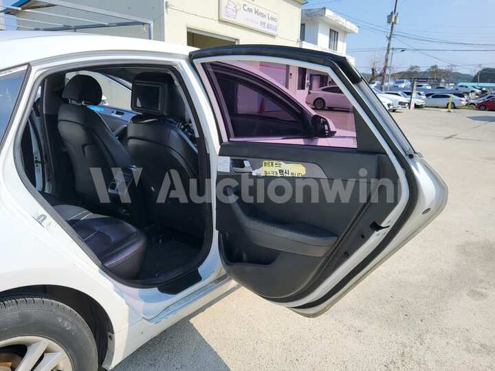 Hyundai Sonata 2018 — 53
