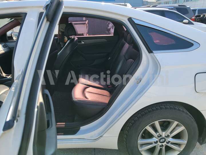 Hyundai Sonata 2018 — 49