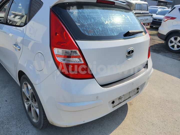 Hyundai i30 2011 — 15